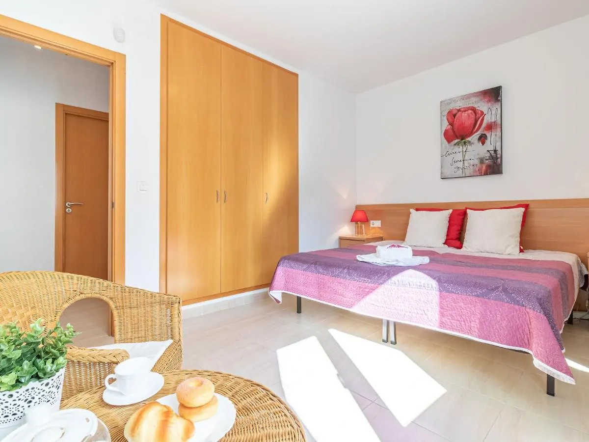 Modern Holiday Home With Private Terrace In Roses Spain